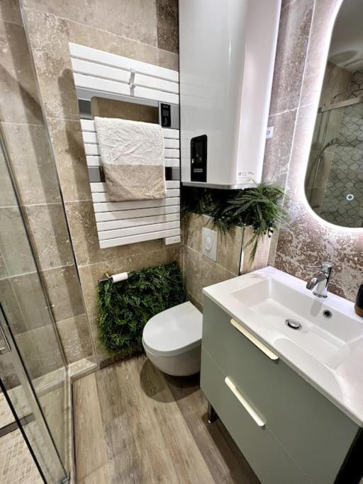 Studio 2 Neuf A 100M Des Plages Et De La Gare Saint-Raphael (Var) Exterior foto