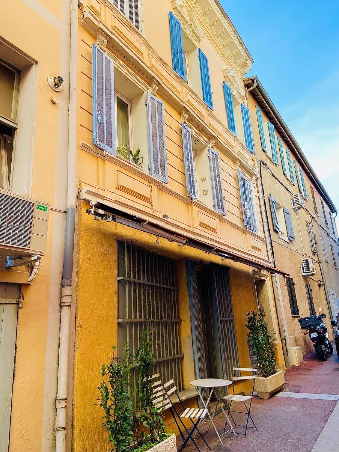 Studio 2 Neuf A 100M Des Plages Et De La Gare Saint-Raphael (Var) Exterior foto